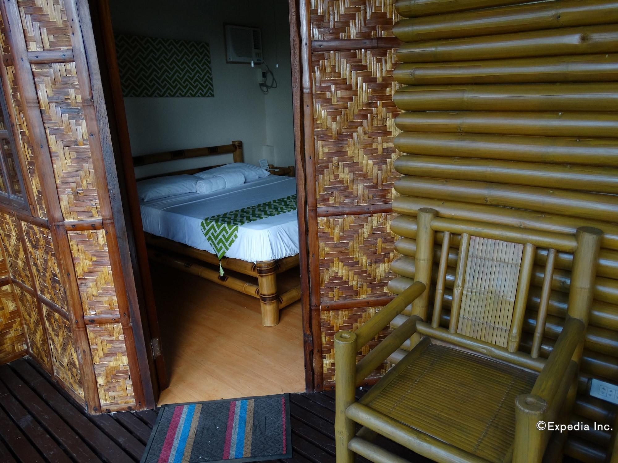 Villa De Gloria Tabalong Екстериор снимка