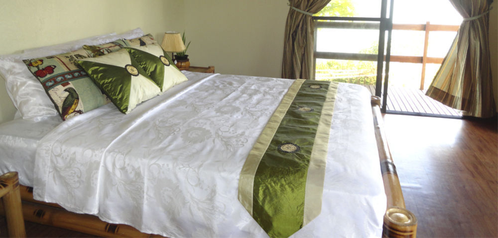 Villa De Gloria Tabalong Екстериор снимка