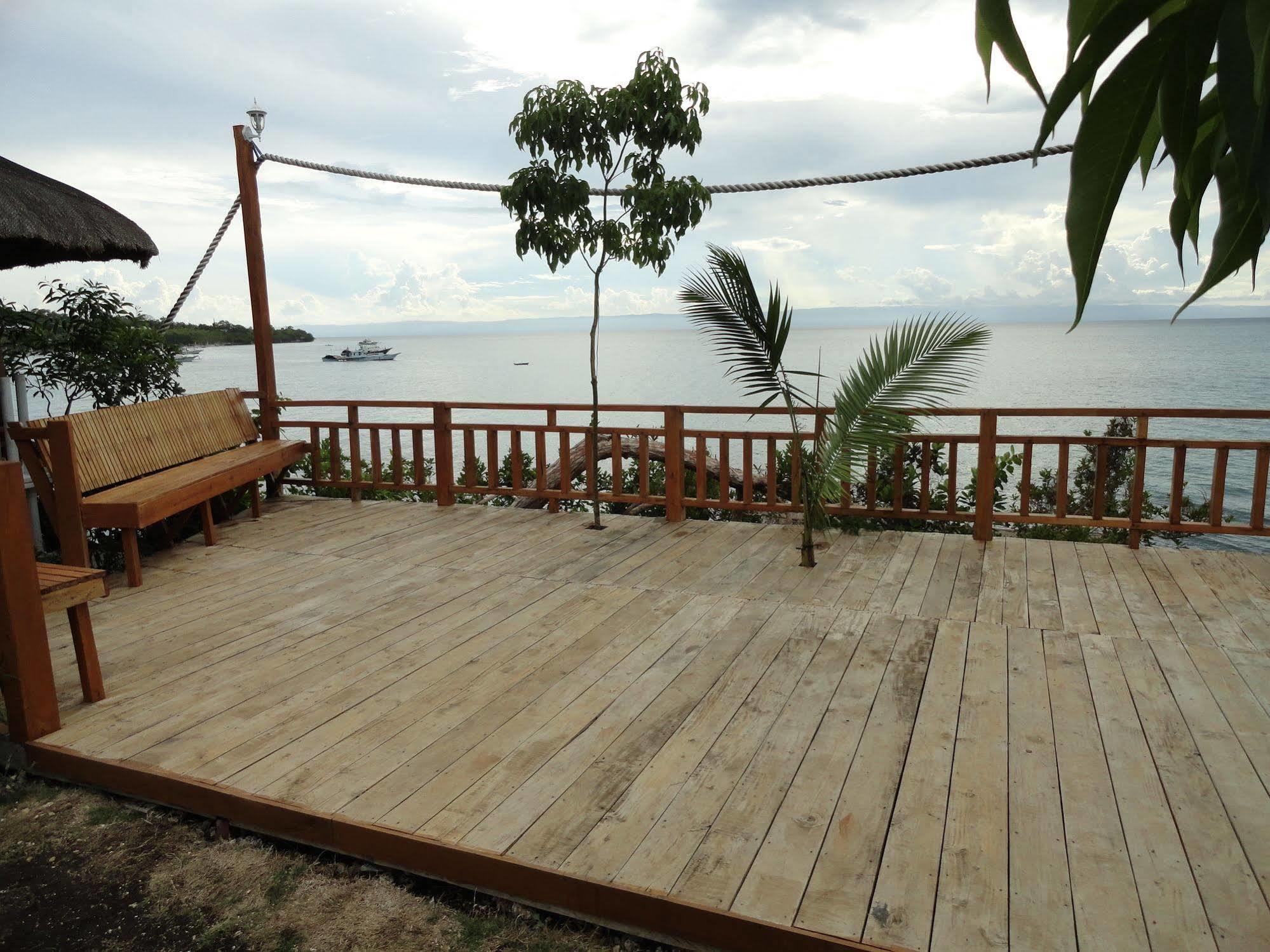 Villa De Gloria Tabalong Екстериор снимка